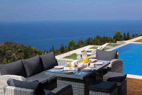 Pantheon Villas