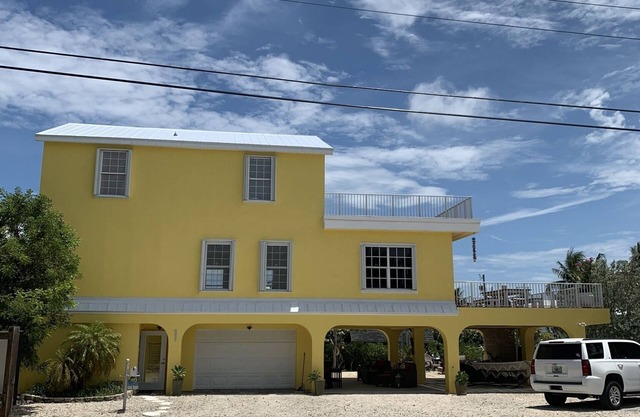 Paradise awaits. Spacious Key Largo private home In gated community