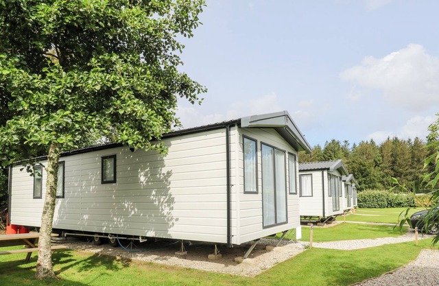 PARBOLA 20, pet friendly, with pool in Gwinear