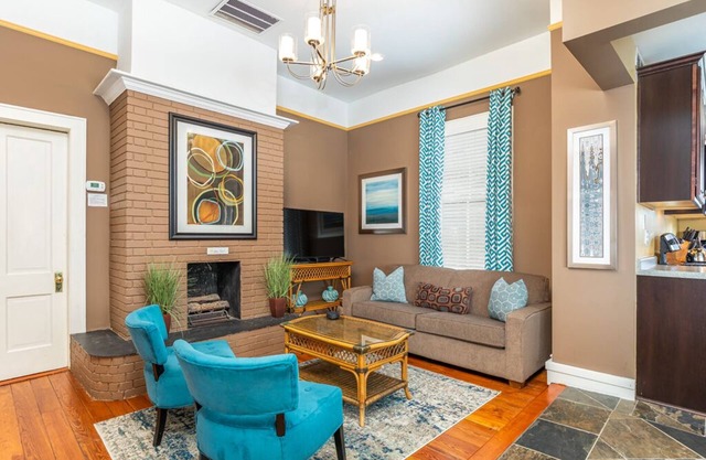 Park View B | Historic Home, Across From Forsyth Park