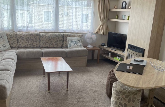 Parkdean Static caravan on cherry tree holiday park