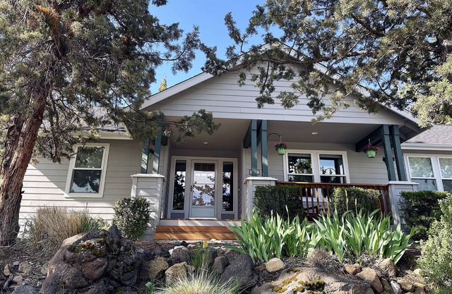 Parkridge at Pilot Butte - Warm & Modern Bend Ski/Outdoor Basecamp