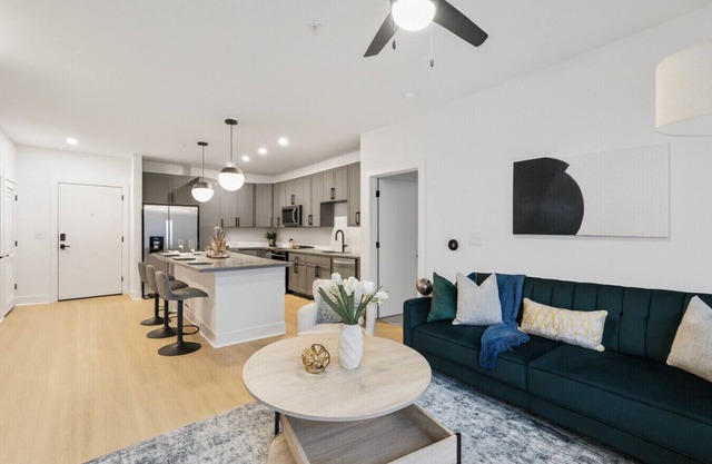 Parkside Chic 2BR Near Regions Field + Park