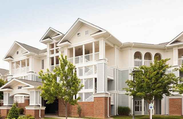 Parkside Williamsburg Resort 2br suite, Saturday check-in