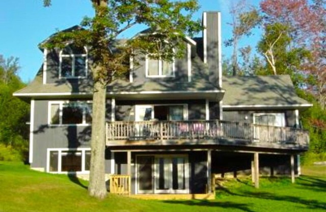 Partridge Run Ski House Hot Tub! Booking Fall, Winter Special Rates Available