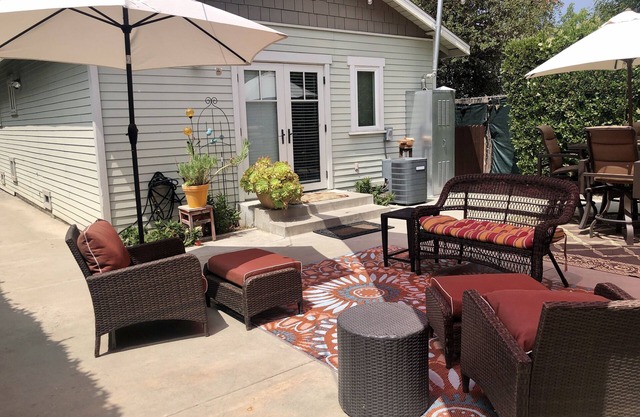 PASADENA ROSEBOWL Perfect 2Bed/2Bath Craftsman Home "THE BEST AREA!"