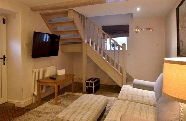 Pass the Keys | Scampton Cottage