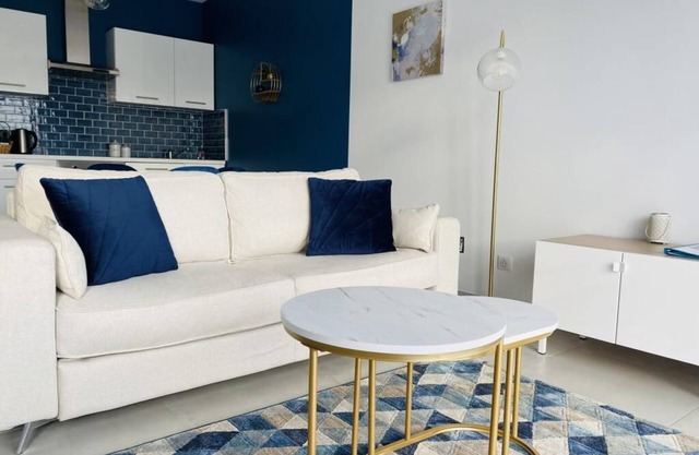 " Passy" Duplex Design Calme Jardin vue sur Paris