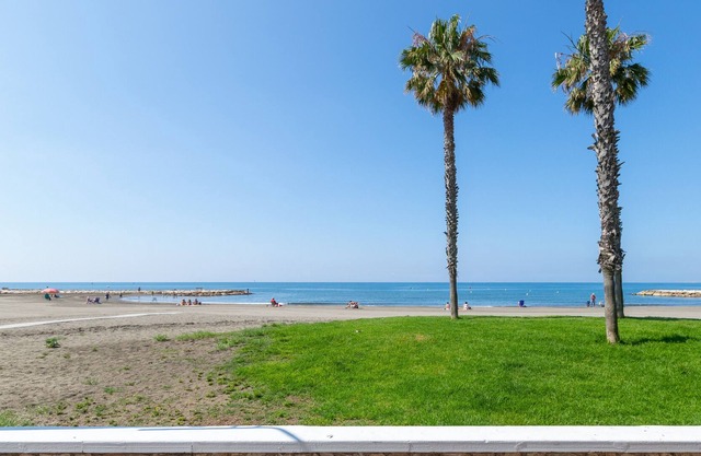 PATIO DEL MAR - ADULTS ONLY - Cosy loft on the beach front with free Wifi