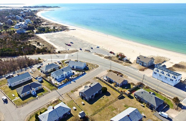 Patio & Walk to Craigville Beach: Cape Cod Retreat