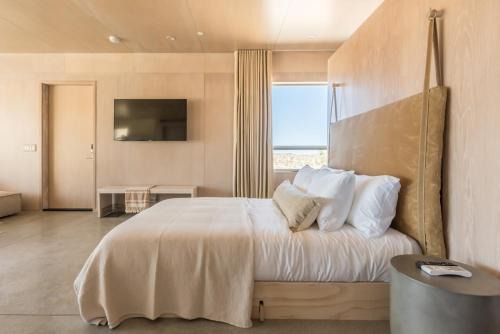 Pause House - AM - your break in Joshua Tree