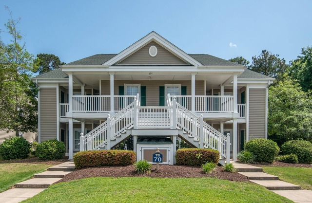 Pawley's Island Retreat in True Blue