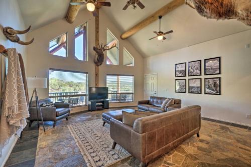 Payson Escape with Mtn Views and Fire Pit!