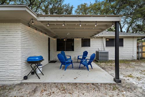 Peaceful Abode in Convenient Baytown Location