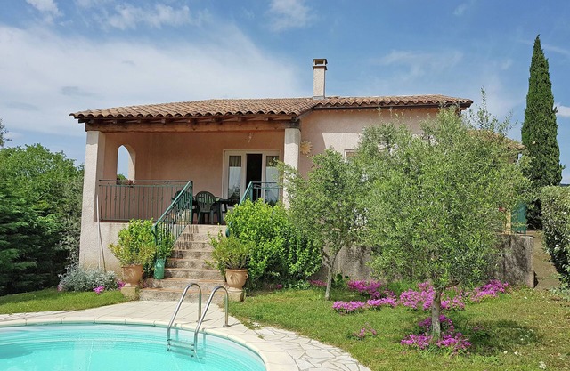Peaceful Valley View Villa