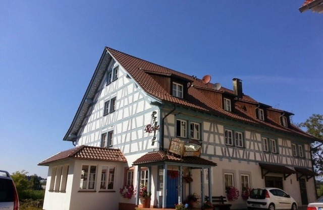 Pension- Rose + Monteueruntekunft mit 2 Gemeinschafts-küchen im Bodenseegebiet