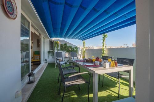 Penthouse with Sea Views Los Alamos