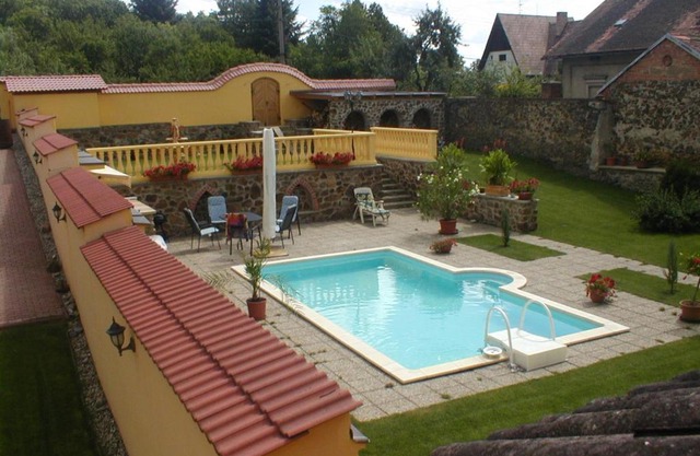 Penzion a Restaurace Nad Hradem