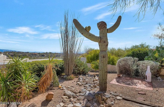 Perfect 2-bedroom house w/AC, WiFi, Mountain and City views near Sabino Canyon