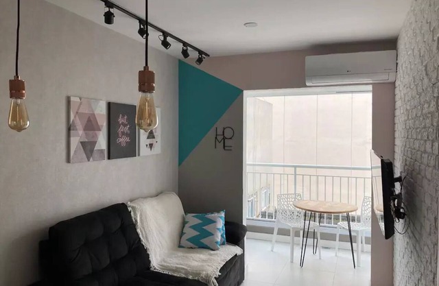 Perfect and cozy studio in the Republic!