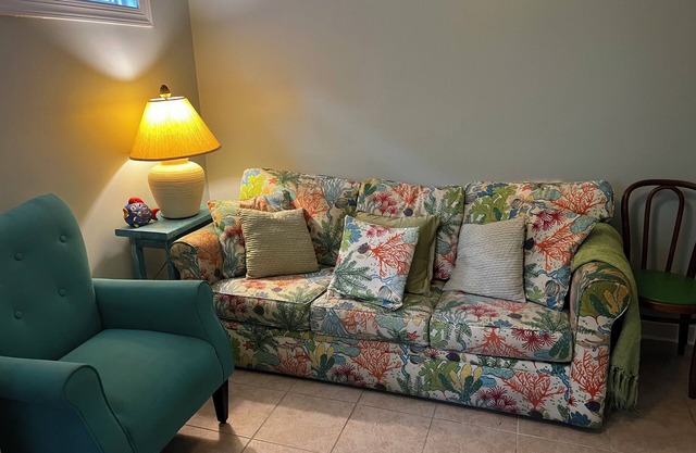 Perfect Beach side Apartment available on a monthly basis or for extended Stay.