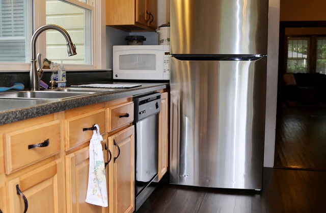 Perfect Location! Downtown Brevard - No Need to Drive After You Arrive