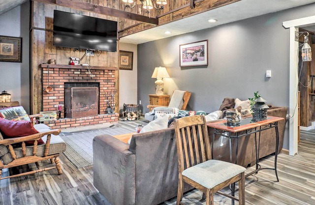Pet-Friendly Albrightsville Home w/ Deck!