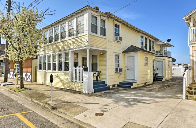 Pet-Friendly Apartment in Wildwood < 1 Mi to Beach