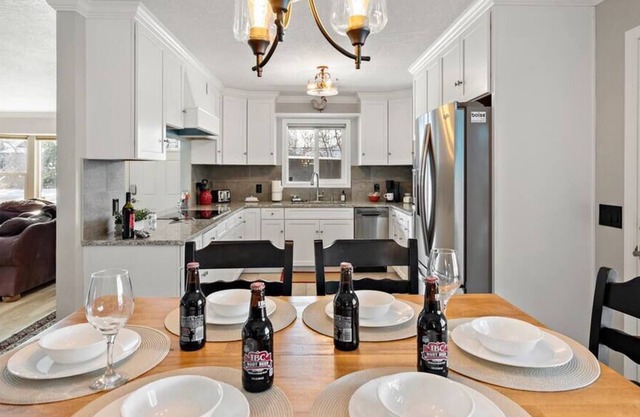 Pet Friendly Boise State Home near Airport 3 beds and 2 baths
