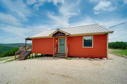 Pet-Friendly Hideaway 13 Mi to Leakey