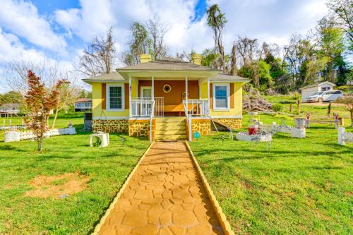 Pet-Friendly Home with Grill and Porch in Martinsville