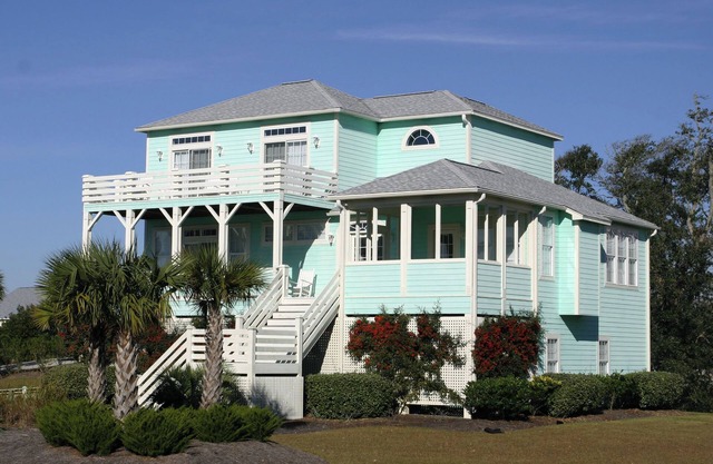 Pet Friendly, Oceanside Interior Home Private Pool, Golf Cart, and Easy Access.