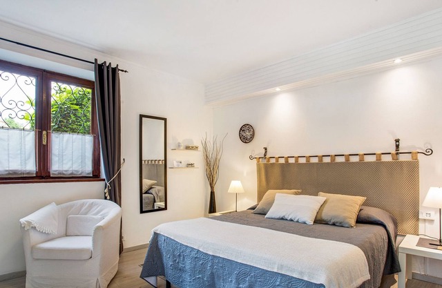 Pet-friendly Studio Monolocali in Casa con Giardino with A/C, Wi-Fi, Garden & Terrace