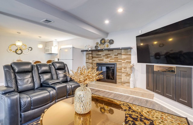 Pet-Friendly Woodbridge Retreat Near Potomac Mills