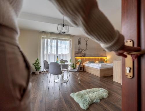 Pilger Apartments