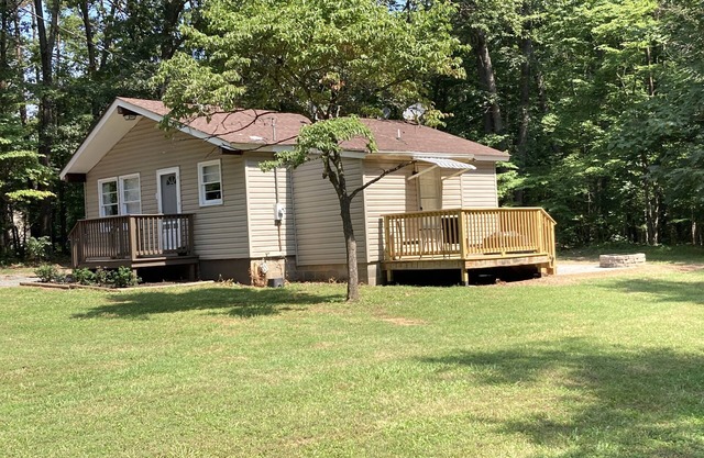Pine Grove Cottage - Visit Monticello, Charlottesville & Many Local Wineries