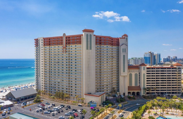 Pineapple Paradise - Gulf Front 1BD + Bunk, 2BA, Sleeps 6 in Shores of Panama