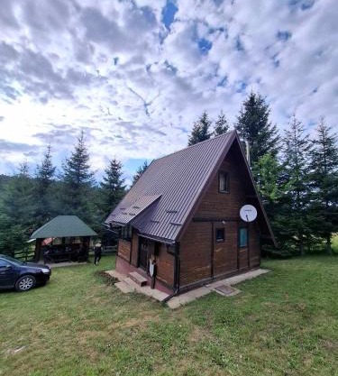 Planinska kuca Beli bor