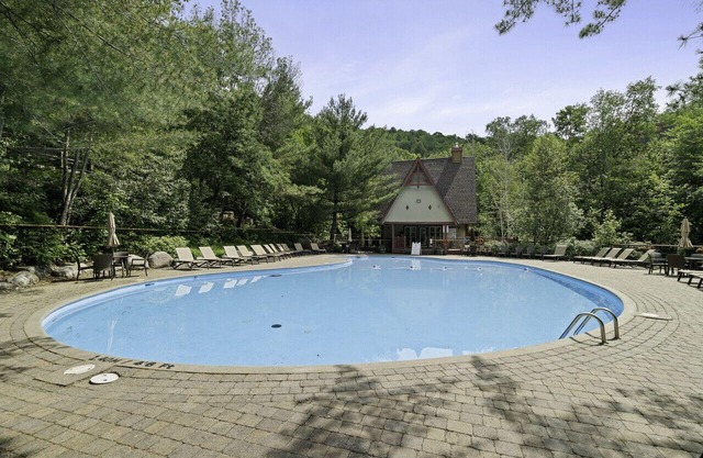 Plateau 236.5 - 3bdrs Ski In/Out with Pool Access