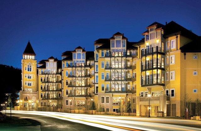 Platinum Vail Ritz-carlton 3 Bedroom Mountain Residence Just One Block From the Eagle Bahn Gondola