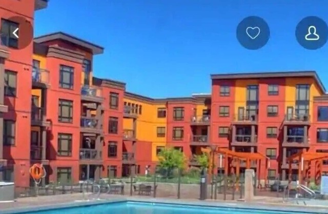Playa del Sol family condo across the street from Okanagan Lake.