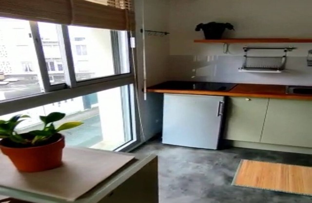Pleasant Studio downtown