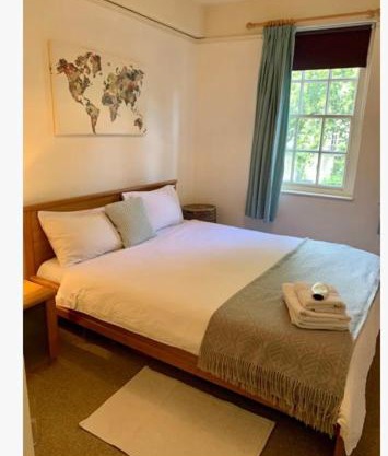 Please do not book this room PLEASE DO NOT BOOK THIS ROOM