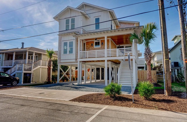 Plumeria Haven -Exquisite high-end new construction home with sound and ocean vi