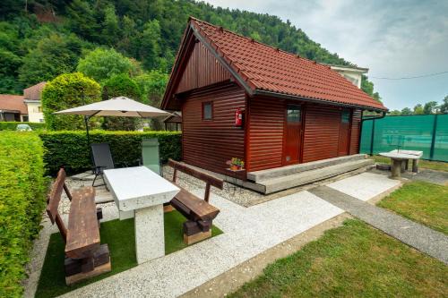 Počitniška hiška Pod Skalco