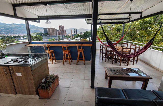 Poblado Guest House