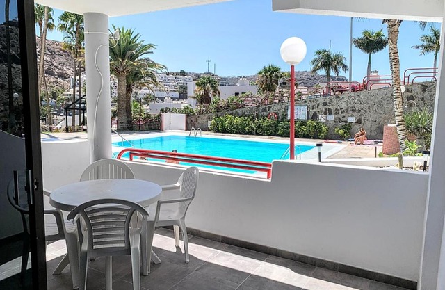 Pool Cardenal