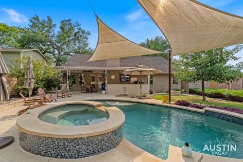 Pool Hot Tub Parking EV Charger 4BR 3BA N Austin Getaway by Austin Vacay