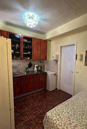 Popi Apartment for rent Peraia floor with balcony 38 qm τμ