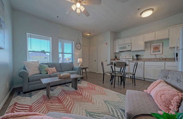 Port A King Retreat | Community Pool + Minutes to the Beach | Pet-Friendly
